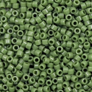 Perles Miyuki delicas 11/0 Opaque avocado green DB-1135