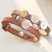 Bracelets Cuoio Cliquez ici pour découvrir le nouveau blog sur notre gamme Cuoio