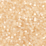 Perles Miyuki d&eacute;licas 11/0 Silk satin light topaz DB-674