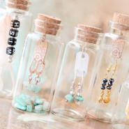 Specials Découvrez aussi nos mini-flacons de vœux avec bouchon de liège