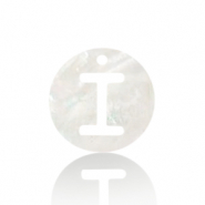 Pendentifs coquillage specials lettre I Blanc (couleur naturelle)