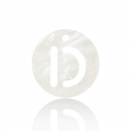 Pendentifs coquillage specials lettre D Blanc (couleur naturelle)