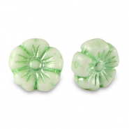 Perles tchèques fleur 9mm Vert pâle métallisé-blanc