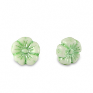 Perles tchèques fleur 7mm Vert pâle métallisé-blanc