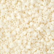 Perles Miyuki d&eacute;licas 15/0 Opaque Bisque White DBS1493