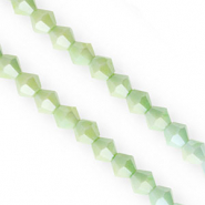 Perles &agrave; facettes bicone 6&nbsp;mm Vert multicolore-AB coating