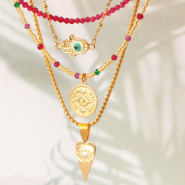 Sets d'inspiration Laissez-vous inspirer par les nouvelles breloques et connecteurs avec œil symbolique