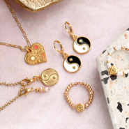 Sets d'inspiration Inspiration de bijoux élégants avec des breloques en métal DQ 