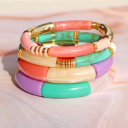 Sets d'inspiration Créez des bracelets tendance avec des perles acryliques tube
