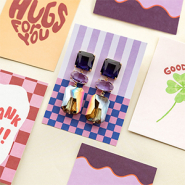 Sets d'inspiration Associez des boucles d’oreilles crystal glass aux cartes à bijoux BY31®