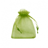 Sachet &agrave; bijoux en organza 7x9cm vert olive