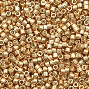 Perles Miyuki delicas 11/0 Duracoat galvanized champagne gold DB-1834