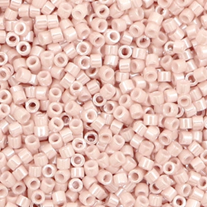Perles Miyuki delicas 11/0 Opaque pink champagne ceylon DB-1535