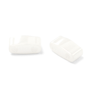 Perles Miyuki half tila 5x2.3mm Ceylon white pearl HTL-420