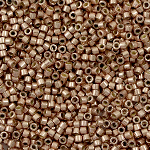 Perles Miyuki d&eacute;licas 11/0 Duracoat galvanized champagne DB-2504