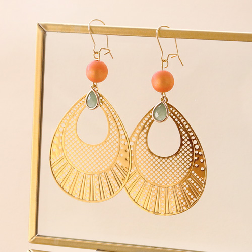 Vivez la vie botanique avec les nouvelles perles Polaris Elements.