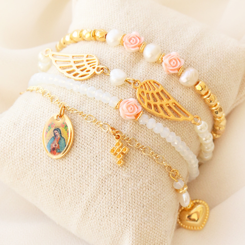 Voici quelques bijoux r&eacute;alis&eacute;s avec les symboles religieux en m&eacute;tal DQ