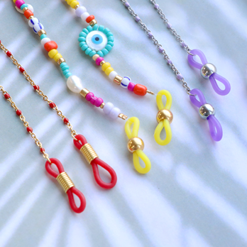 Voici comment confectionner des cordons &agrave; lunettes de soleil &agrave; la mode : 