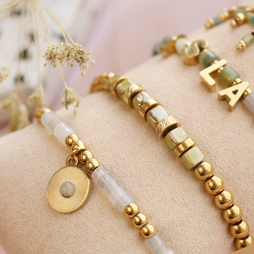 D&eacute;marrez avec des pierres naturelles disc