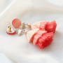 Confectionnez des boucles d&rsquo;oreilles avec des pompons 3 couches et votre collection sera pr&ecirc;te pour l&rsquo;&eacute;t&eacute;