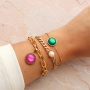 Bracelets et boucles d&rsquo;oreilles avec cabochons assortis 