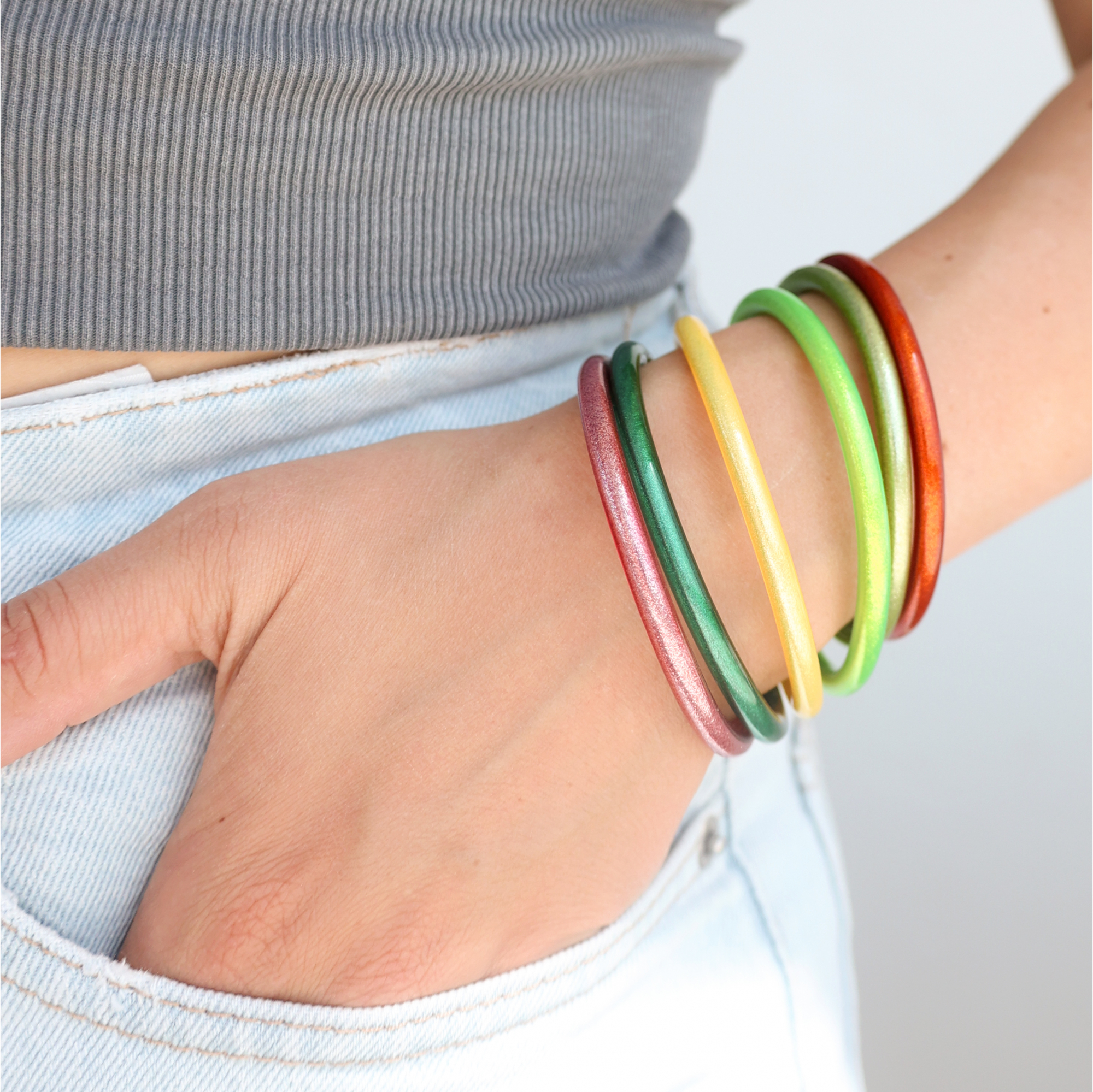 Conseils pour pr&eacute;senter les Bracelets joncs type bouddhiste 