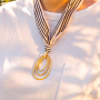 Inspiration avec de grands pendentifs statement 