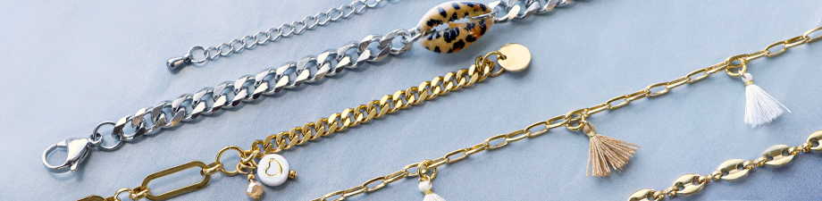 Anneaux bris&eacute;s