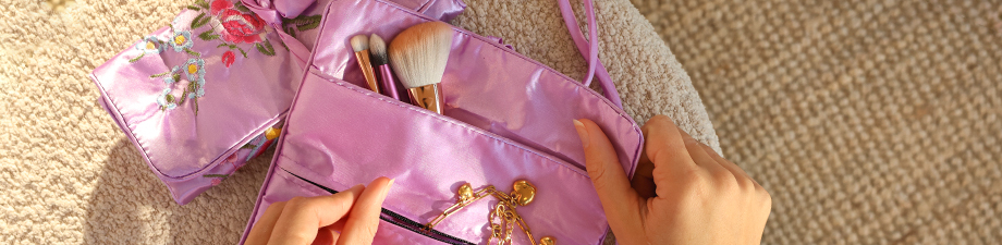 Nouveau: Trousse &agrave; bijoux de voyage et pr&eacute;sentoir